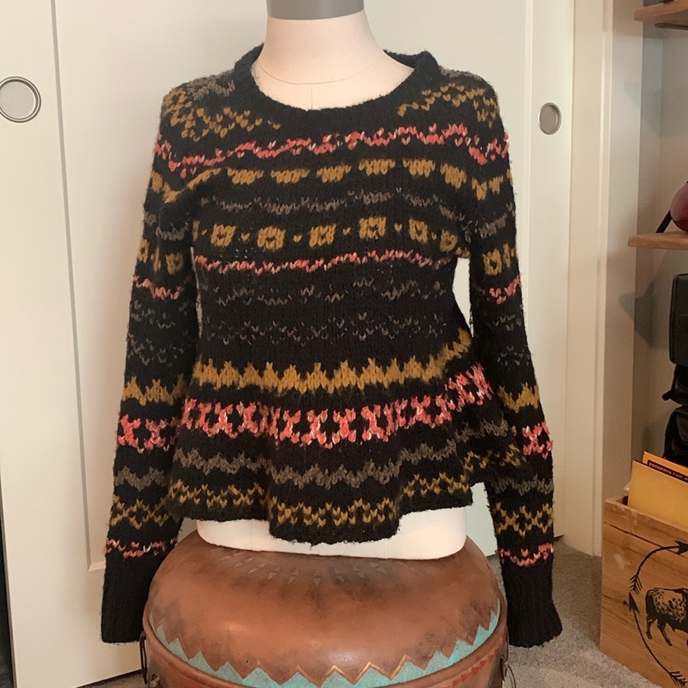 Free People  knit sweater . Great shape xs